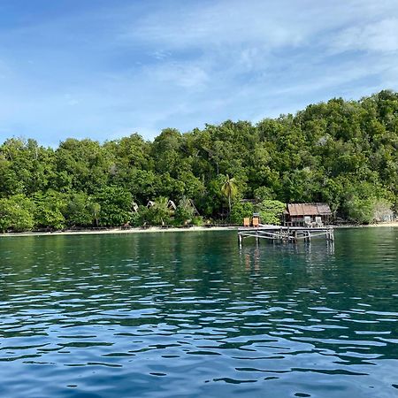 Warahnus Dive Homestay Kri المظهر الخارجي الصورة